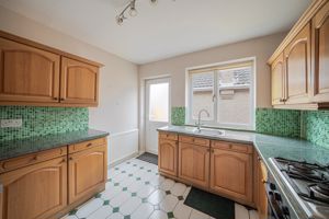 Kitchen- click for photo gallery